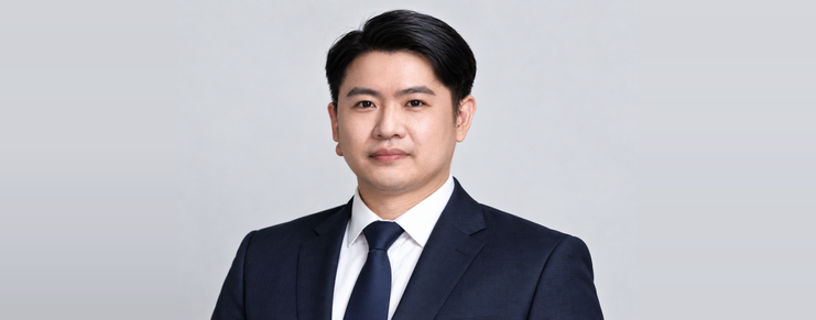 李律师